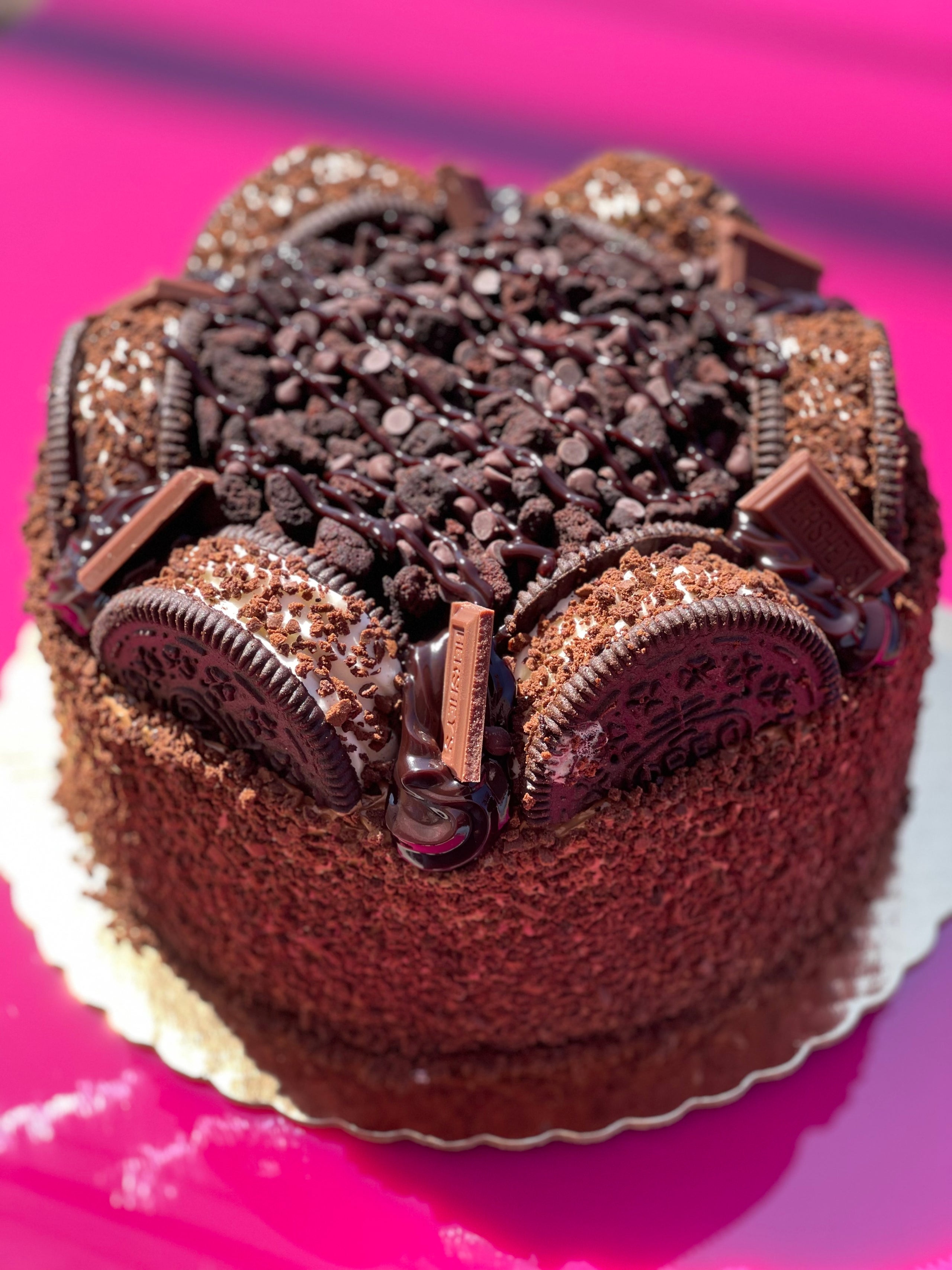 10 Minute ICE CREAM BIRTHDAY CAKE! Soft Chocolate Cake w/ Softy Ice Cream🍦🍰  Ice Cream Cake Recipe 