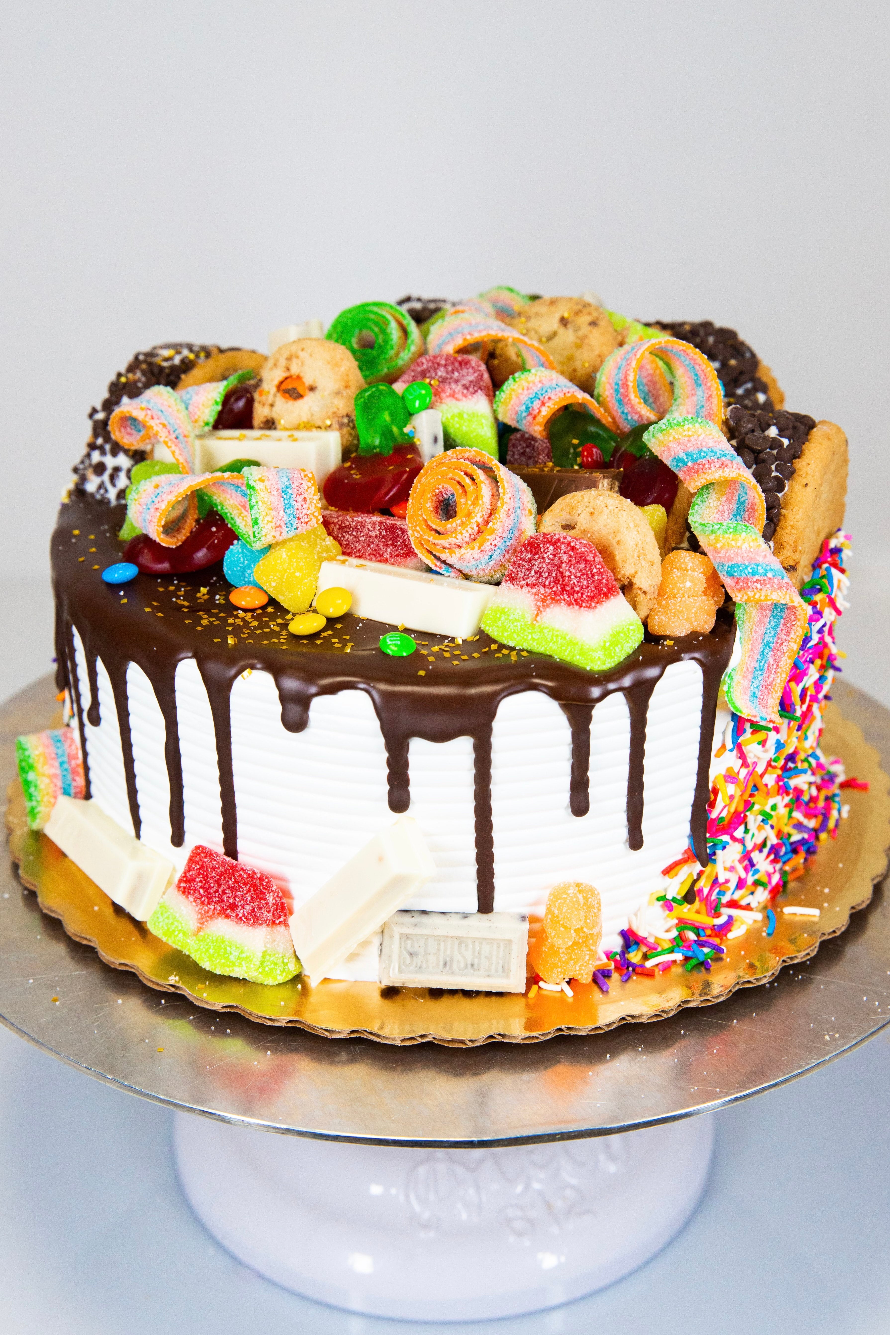 Order Candy Land Theme Cake Online | YummyCake